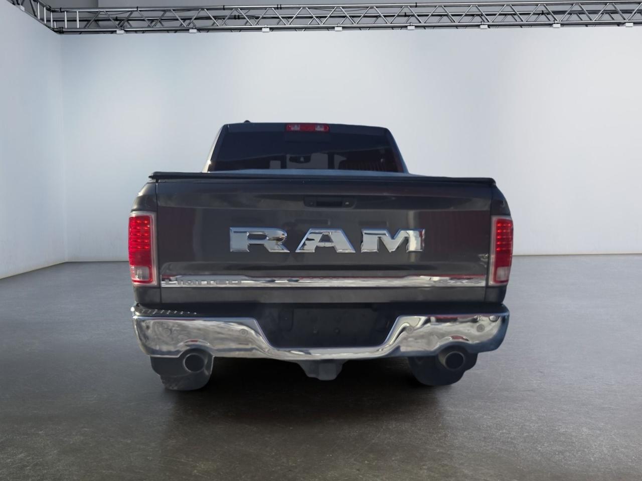 2017 RAM 1500 Limited - Photo #5