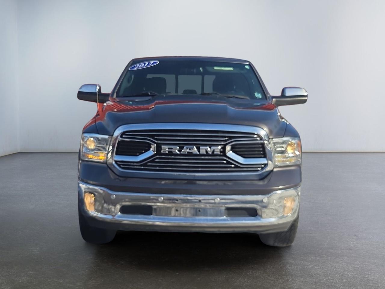 2017 RAM 1500 Limited - Photo #8