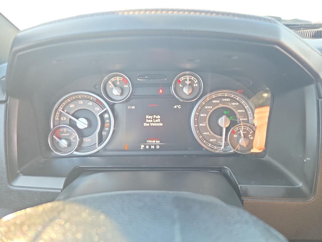 2017 RAM 1500 Limited - Photo #19