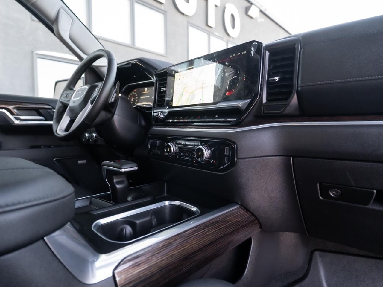 2025 GMC Sierra 1500 Elevation 3.0L DIESEL ONLY 18,904 KMS Photo39