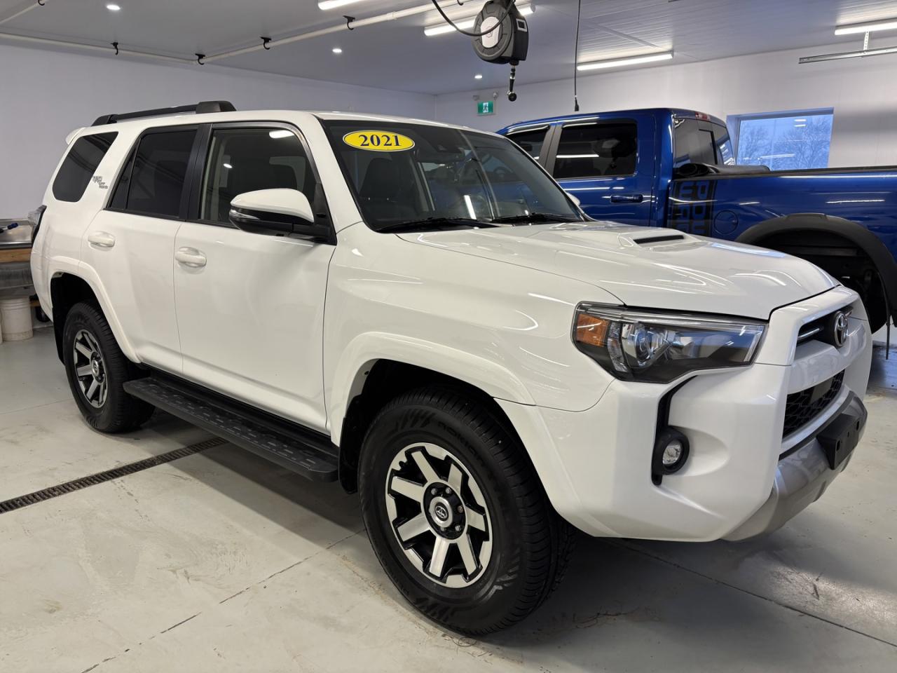 2021 Toyota 4Runner TRD OFF-ROAD PREMIUM 4WD Photo