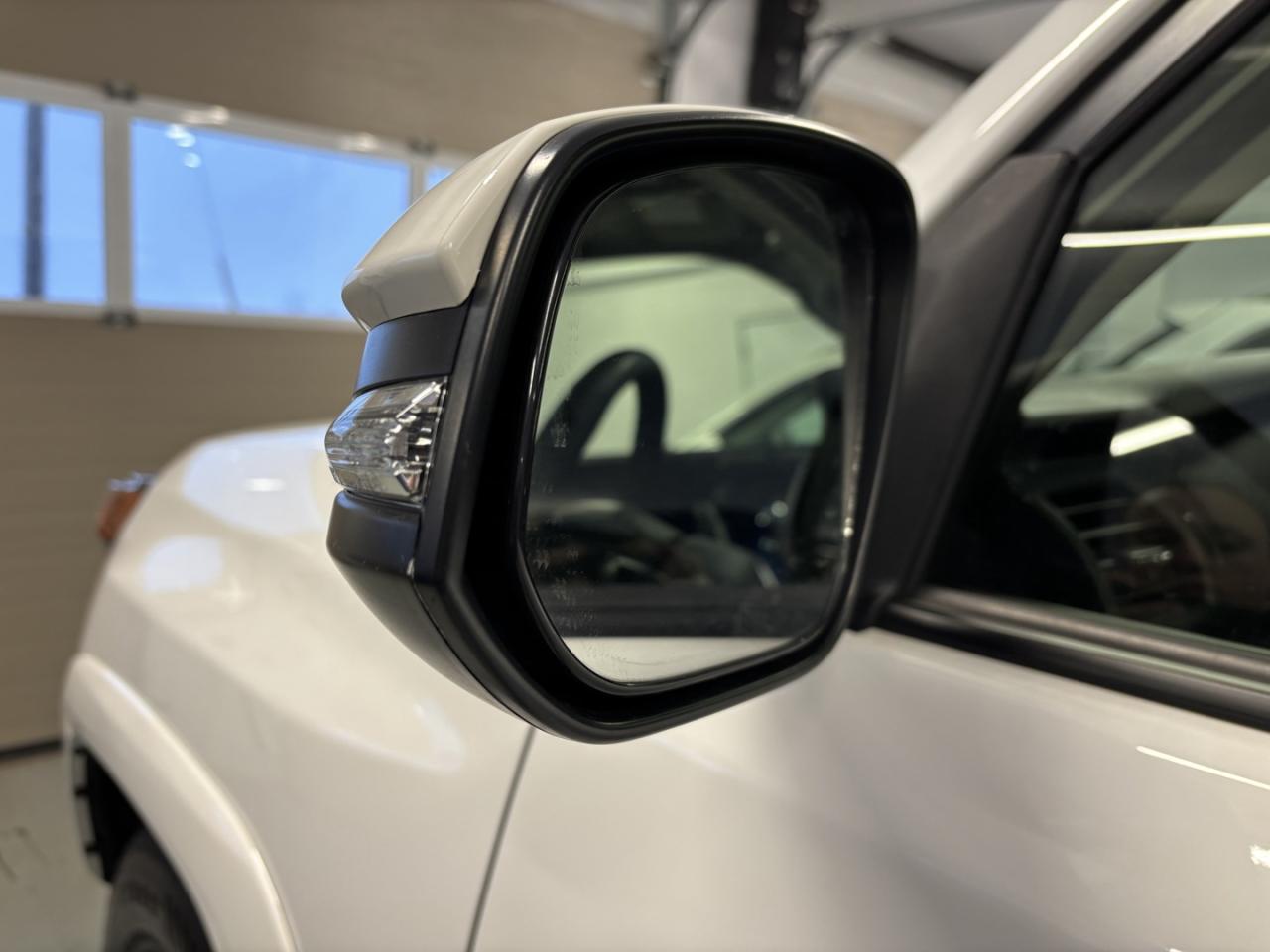 2021 Toyota 4Runner TRD OFF-ROAD PREMIUM 4WD Photo