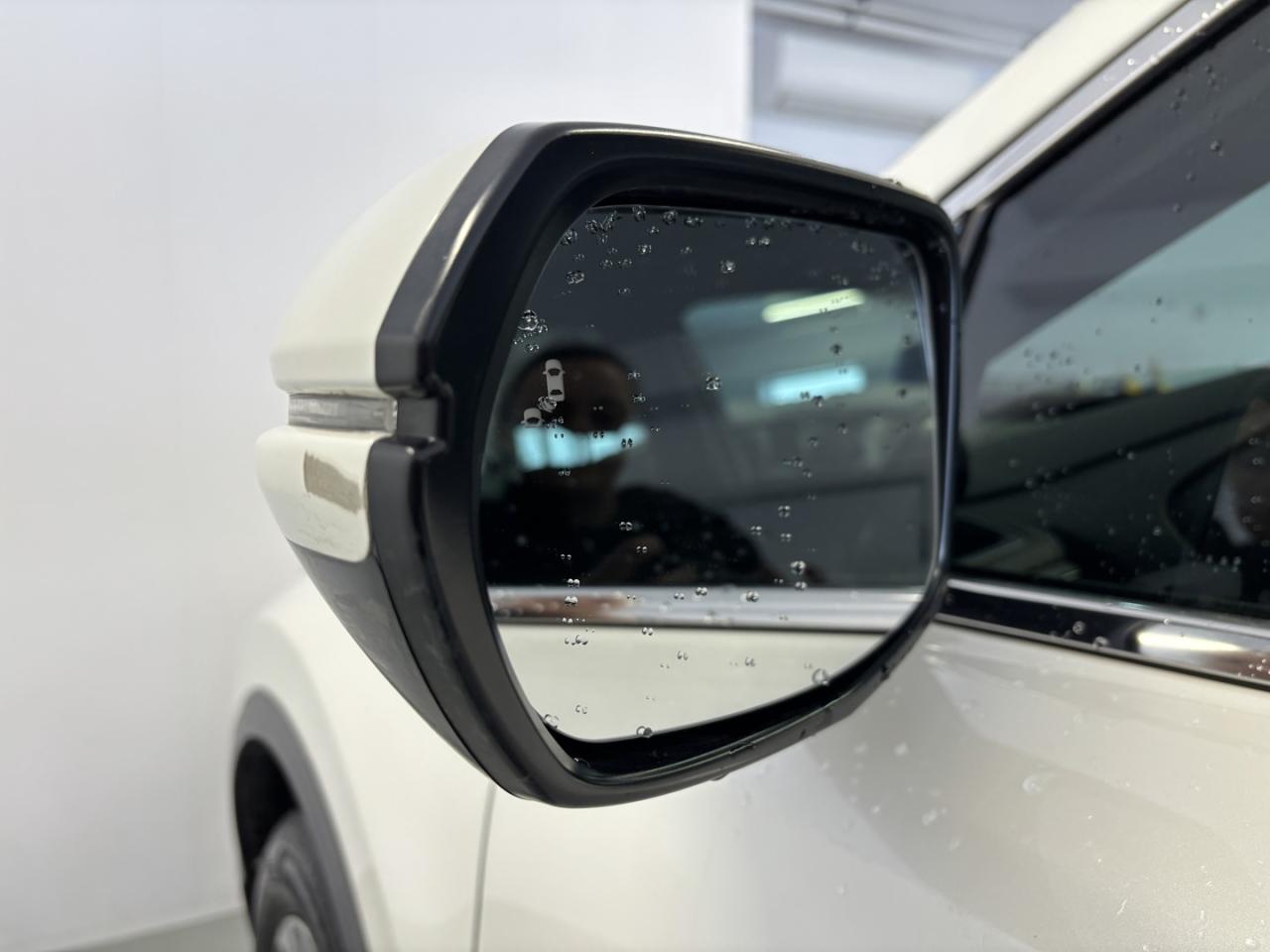 2018 Honda CR-V Touring Photo