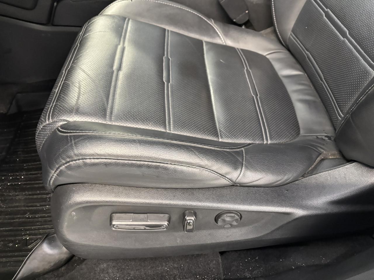 2018 Honda CR-V Touring Photo