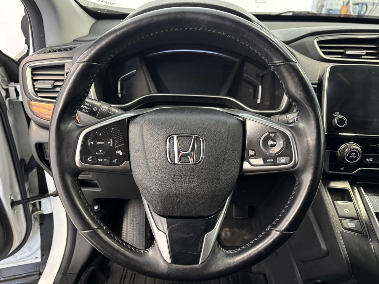 2018 Honda CR-V Touring Photo