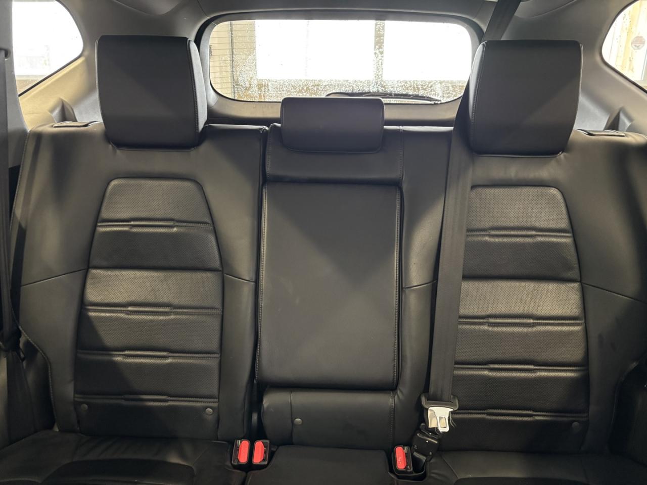 2018 Honda CR-V Touring Photo