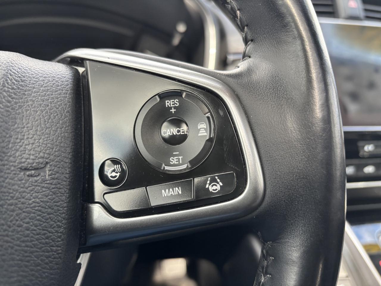 2018 Honda CR-V Touring Photo