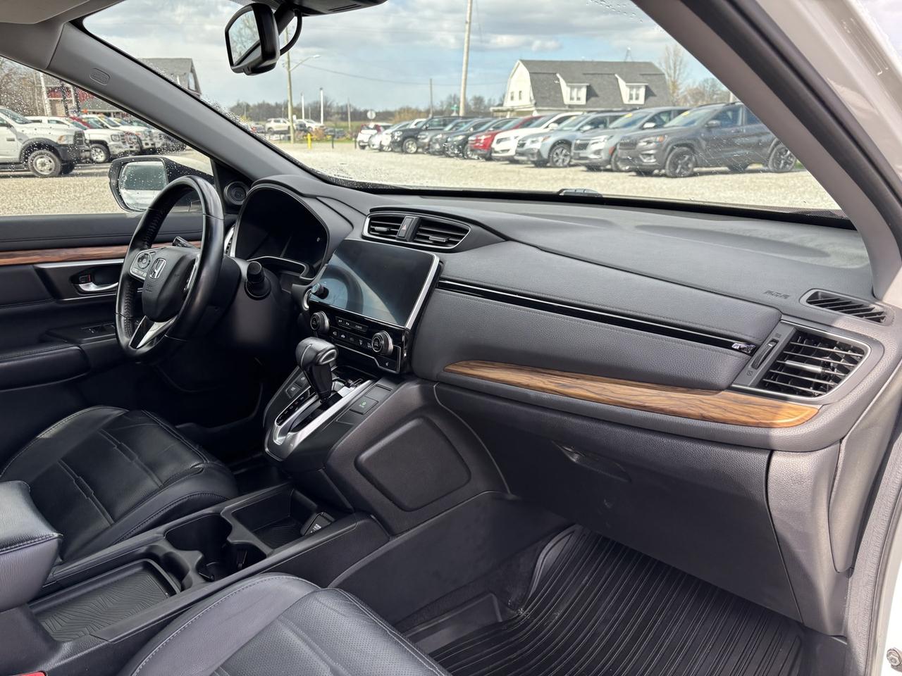 2018 Honda CR-V Touring Photo