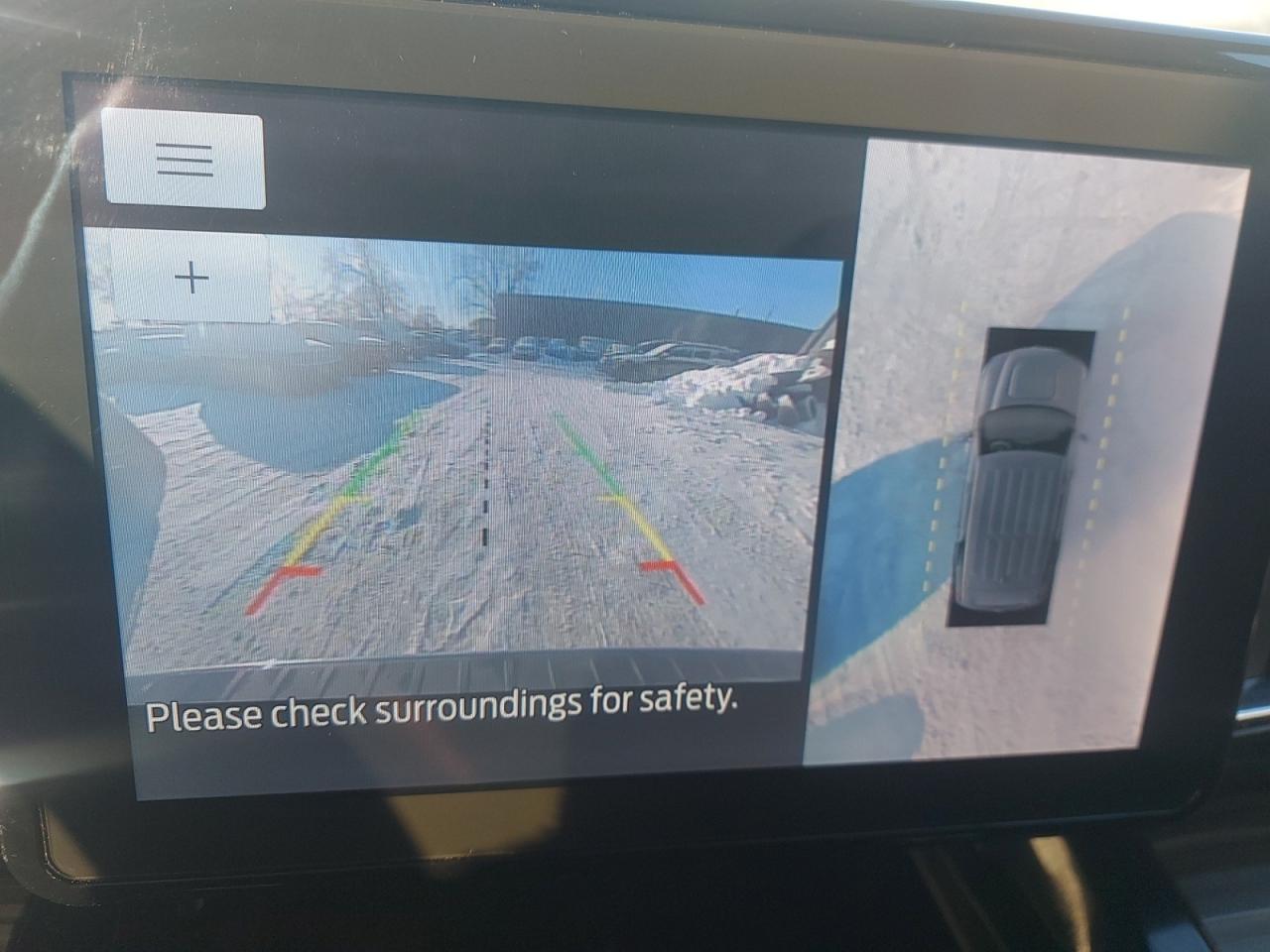 2021 Ford Explorer LIMITED Photo