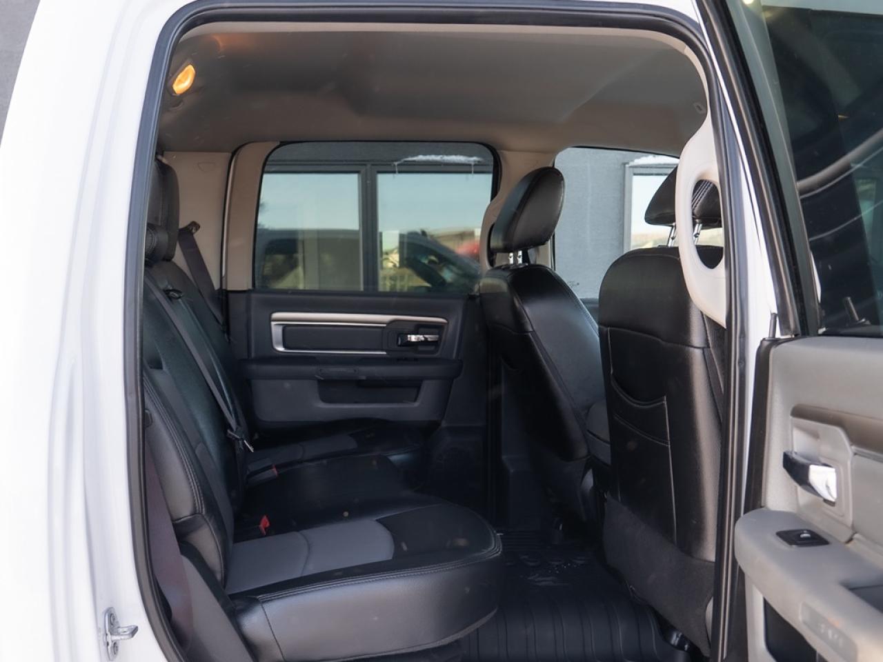 2018 RAM 2500 Outdoorsman 4x4 Crew Cab 6'4" Box Photo19