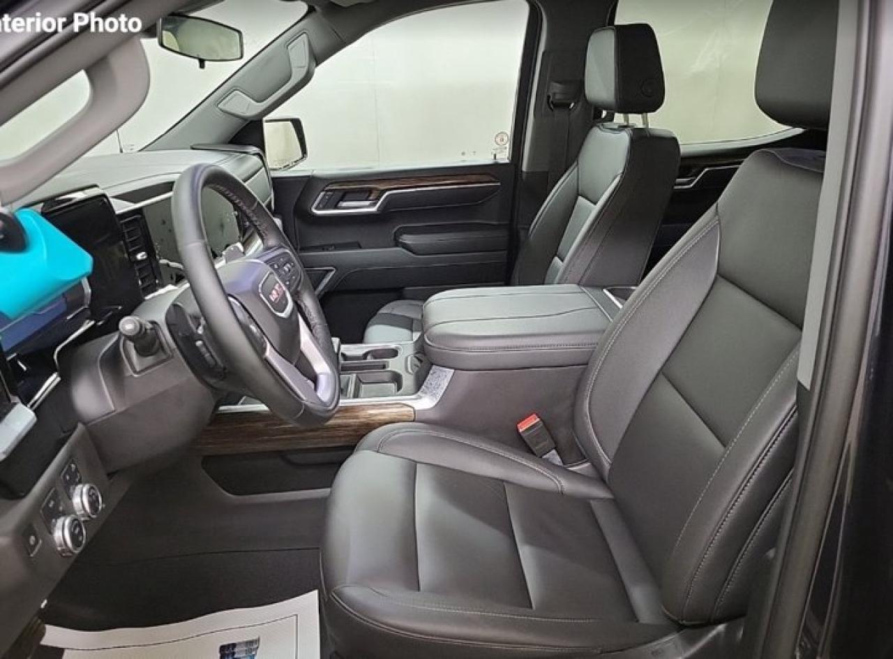 2025 GMC Sierra 1500 Elevation Crew 4X4 | Diesel | Leather | Adaptive Cruise | 360 Camera | Bose | Heated Wheel & More ! Photo