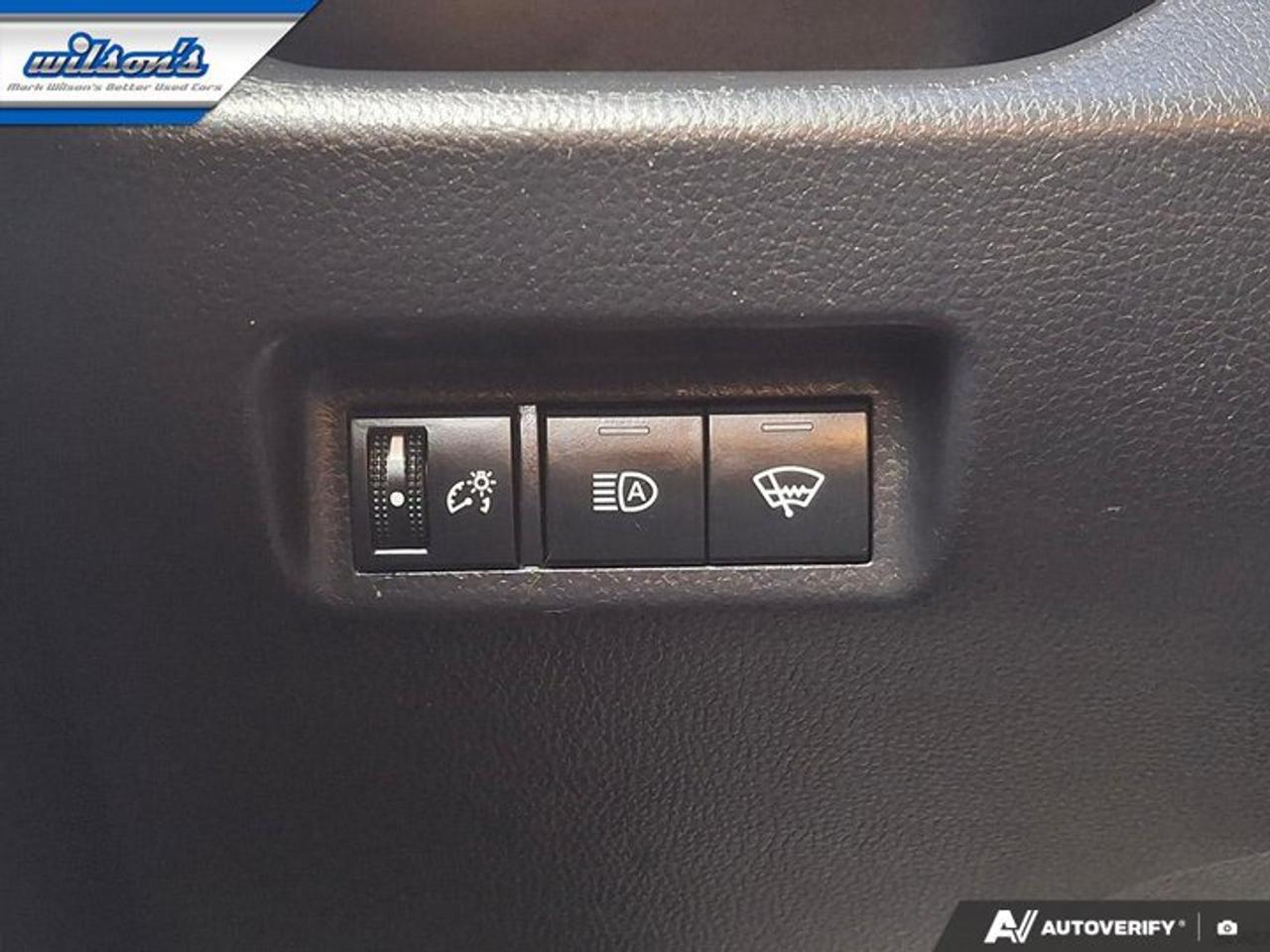 2021 Toyota RAV4 LE AWD | Radar Cruise | Heated Seats | CarPlay + Android | Rear Camera | and More ! Photo