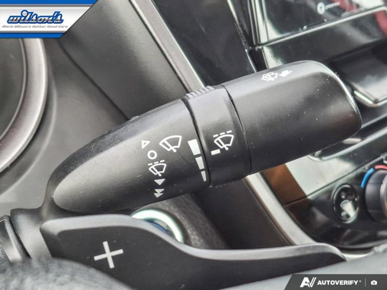 2023 Toyota Camry Hybrid SE | Sunroof | Heated Wheel + Seats | CarPlay + Android | Rear Camera | Power Seat & More ! Photo