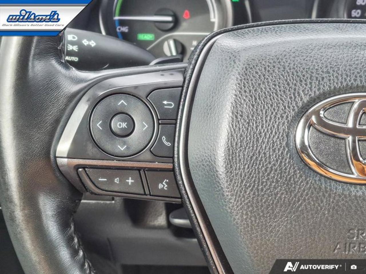 2023 Toyota Camry Hybrid SE | Sunroof | Heated Wheel + Seats | CarPlay + Android | Rear Camera | Power Seat & More ! Photo
