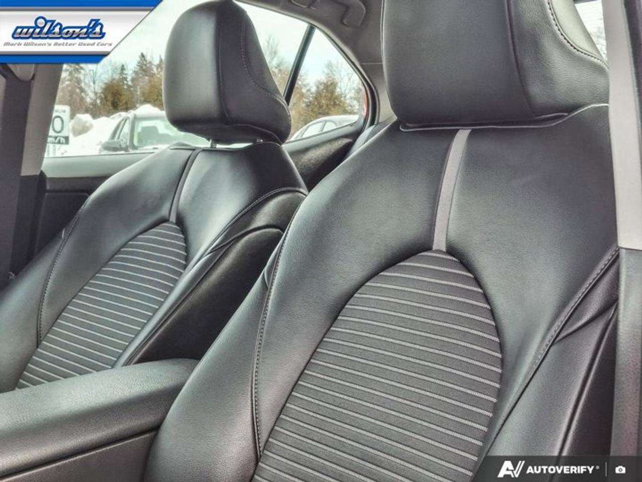 2023 Toyota Camry Hybrid SE | Sunroof | Heated Wheel + Seats | CarPlay + Android | Rear Camera | Power Seat & More ! Photo