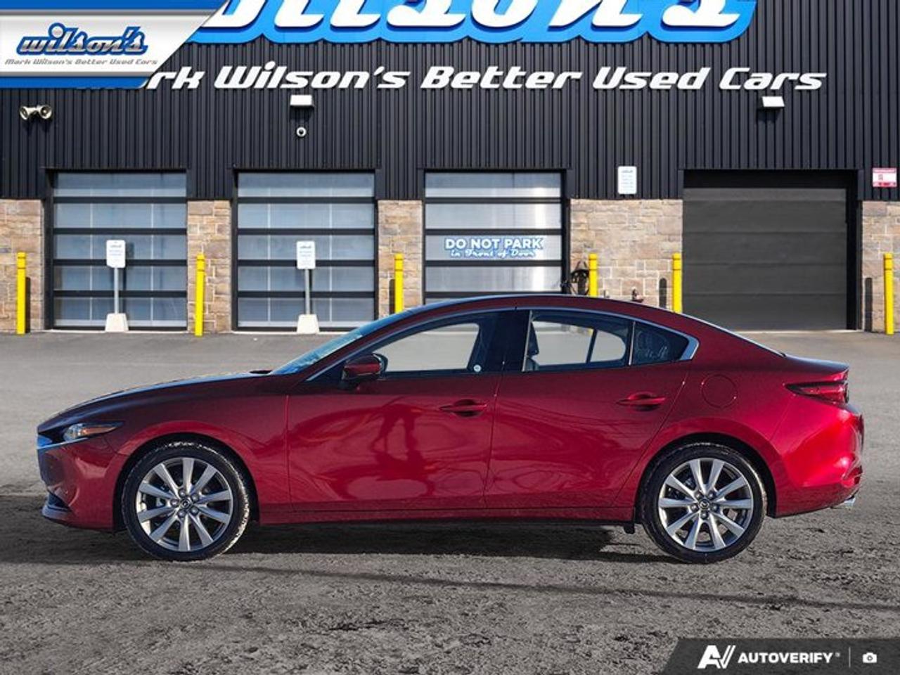 2025 Mazda MAZDA3 GT Sedan Leather | Sunroof | Heated Seats + Steering | Wireless CarPlay | and More ! Photo