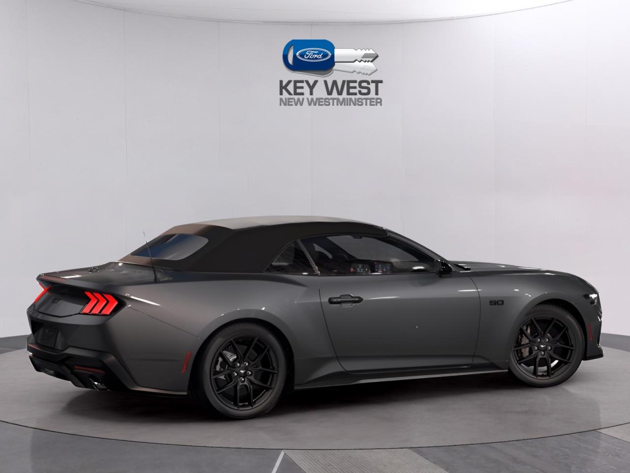 2026 Ford Mustang GT Premium Convertible Photo2