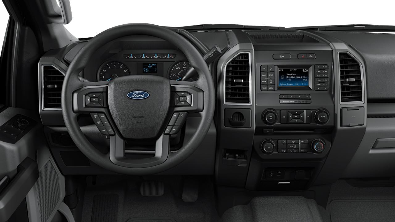 2018 Ford F-150 XLT 4WD SuperCrew 5.5' Box Photo