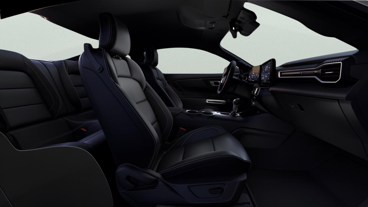 2026 Ford Mustang EcoBoost Premium Fastback Photo4