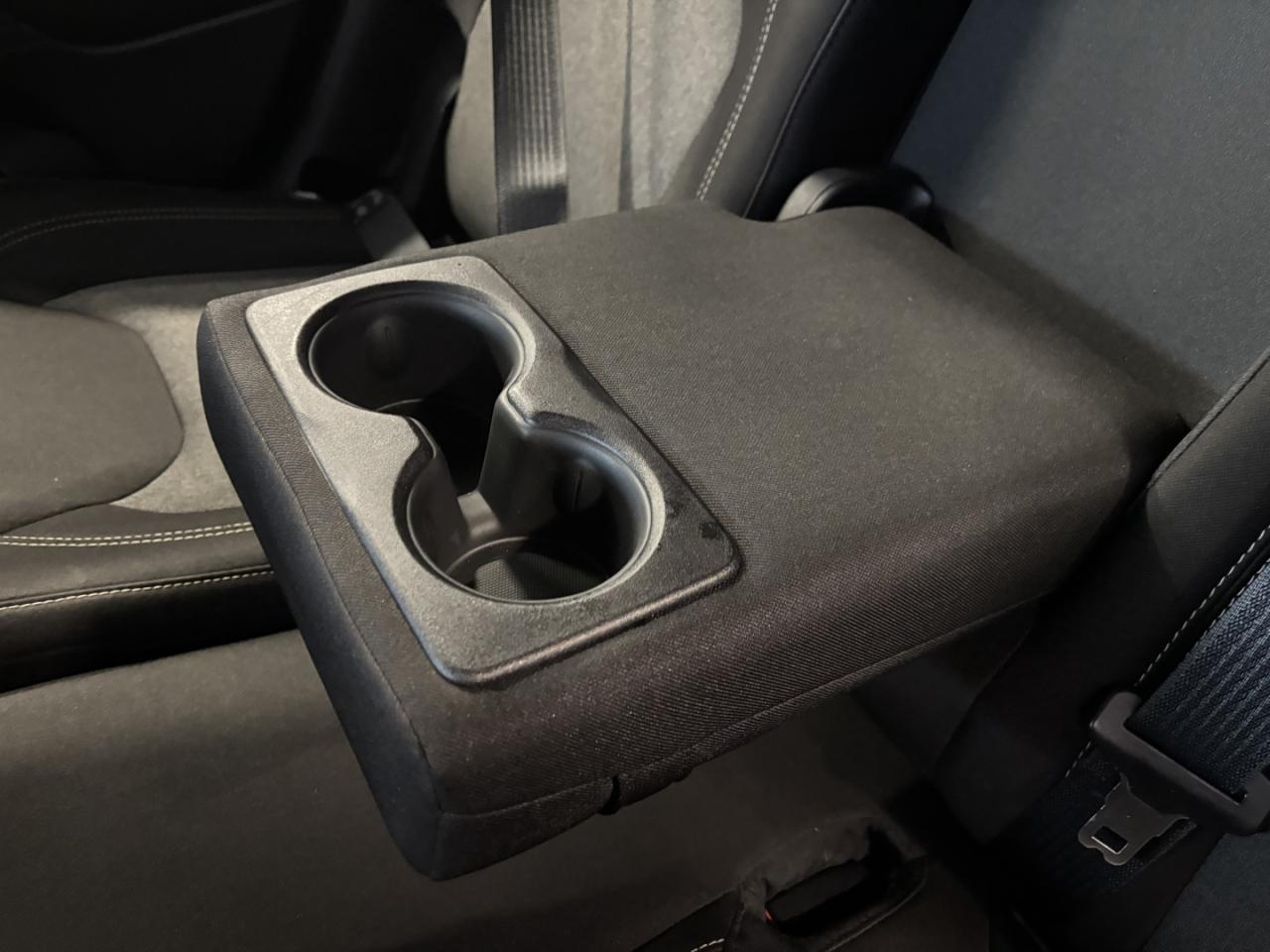 2014 Jeep Cherokee SPORT 4WD Photo