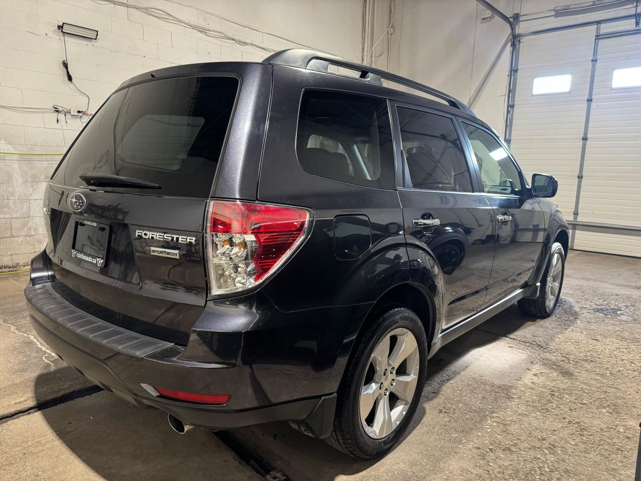 2010 Subaru Forester X Touring Photo