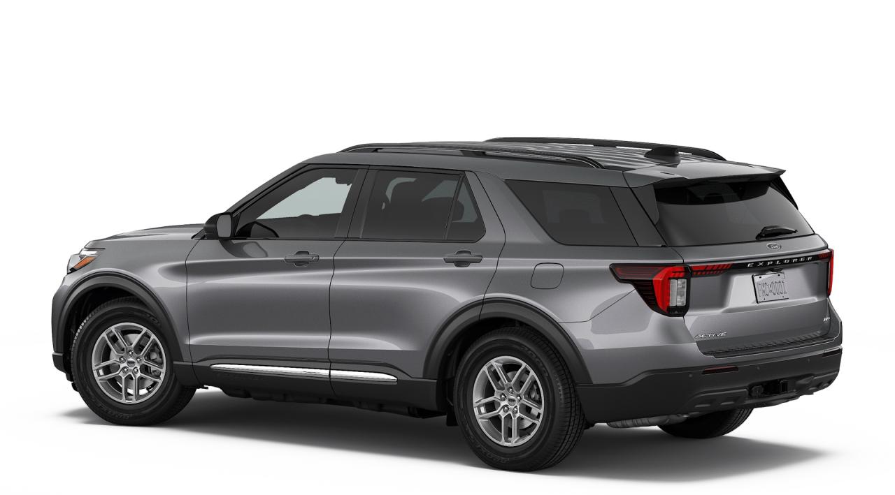 2026 Ford Explorer Active 4WD Photo1