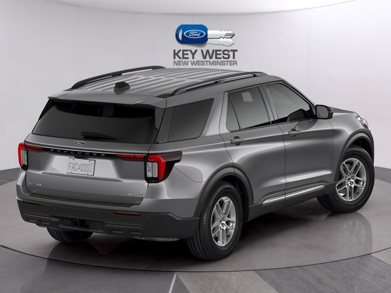 2026 Ford Explorer Active 4WD Photo2