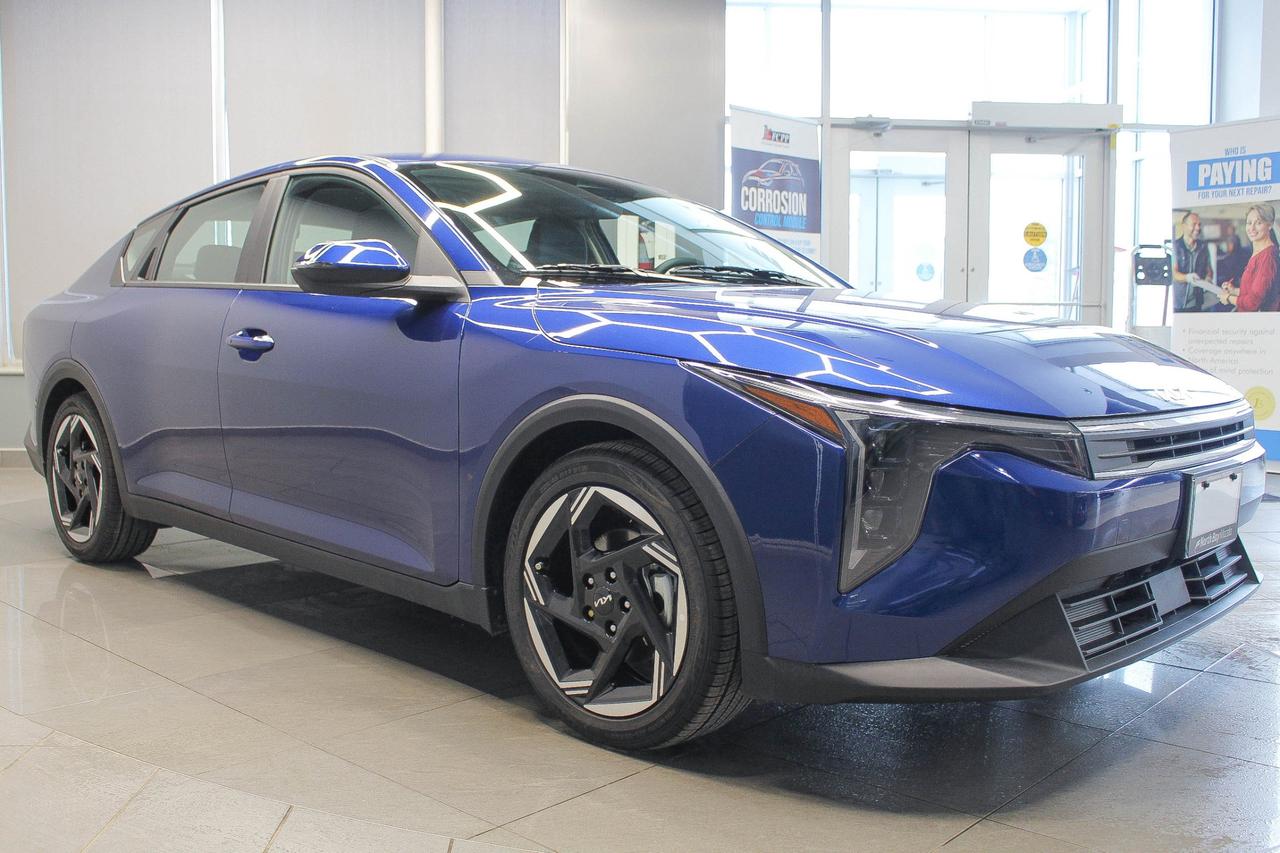2025 Kia K4 EX HEATED SEATS/HEATED STEERING WHEEL - APPLE CARPLAY AND ANDROID AUTO - CLOTH UPHOLSTERY Photo