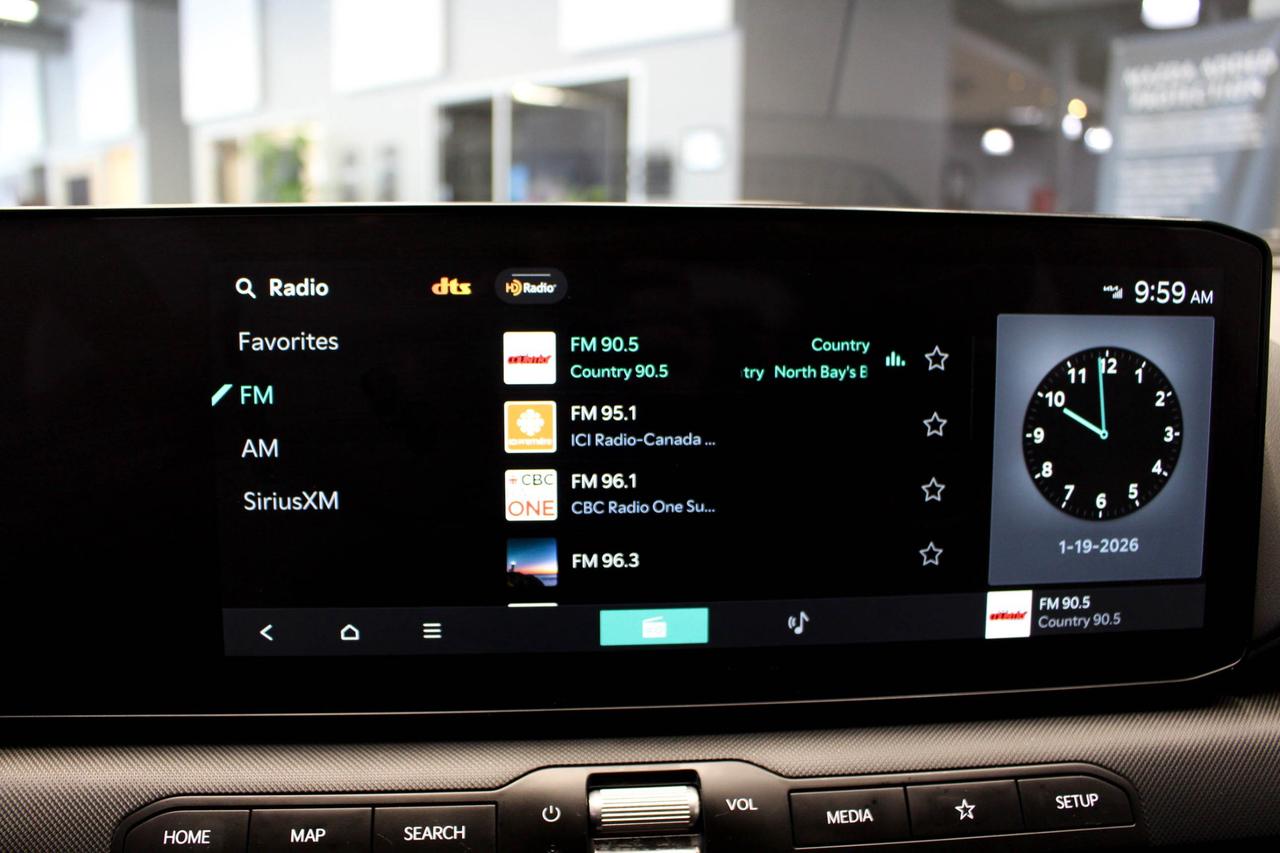 2025 Kia K4 EX HEATED SEATS/HEATED STEERING WHEEL - APPLE CARPLAY AND ANDROID AUTO - CLOTH UPHOLSTERY Photo