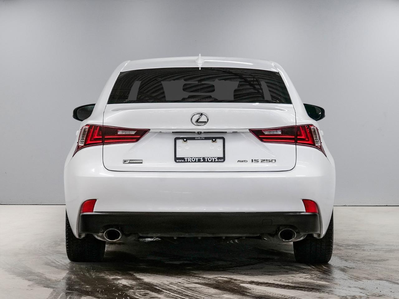 2015 Lexus IS 250 F-SPORT Photo36