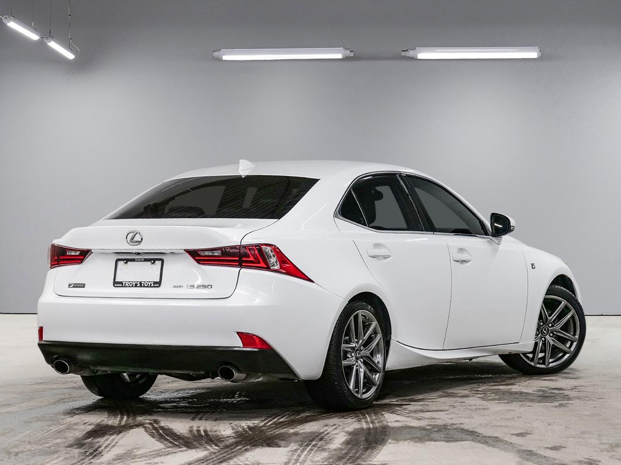 2015 Lexus IS 250 F-SPORT Photo32