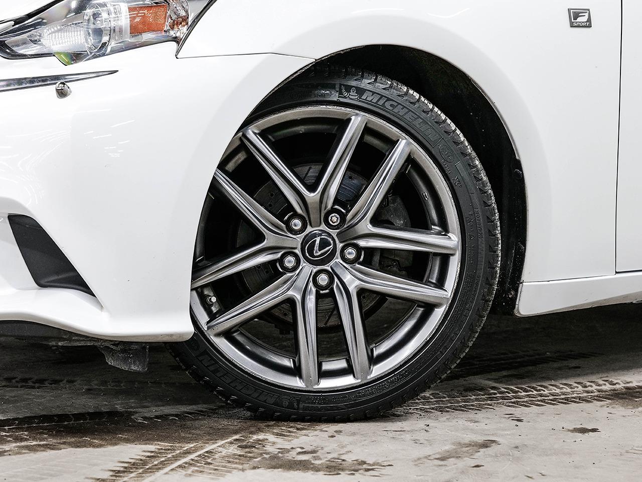 2015 Lexus IS 250 F-SPORT Photo29