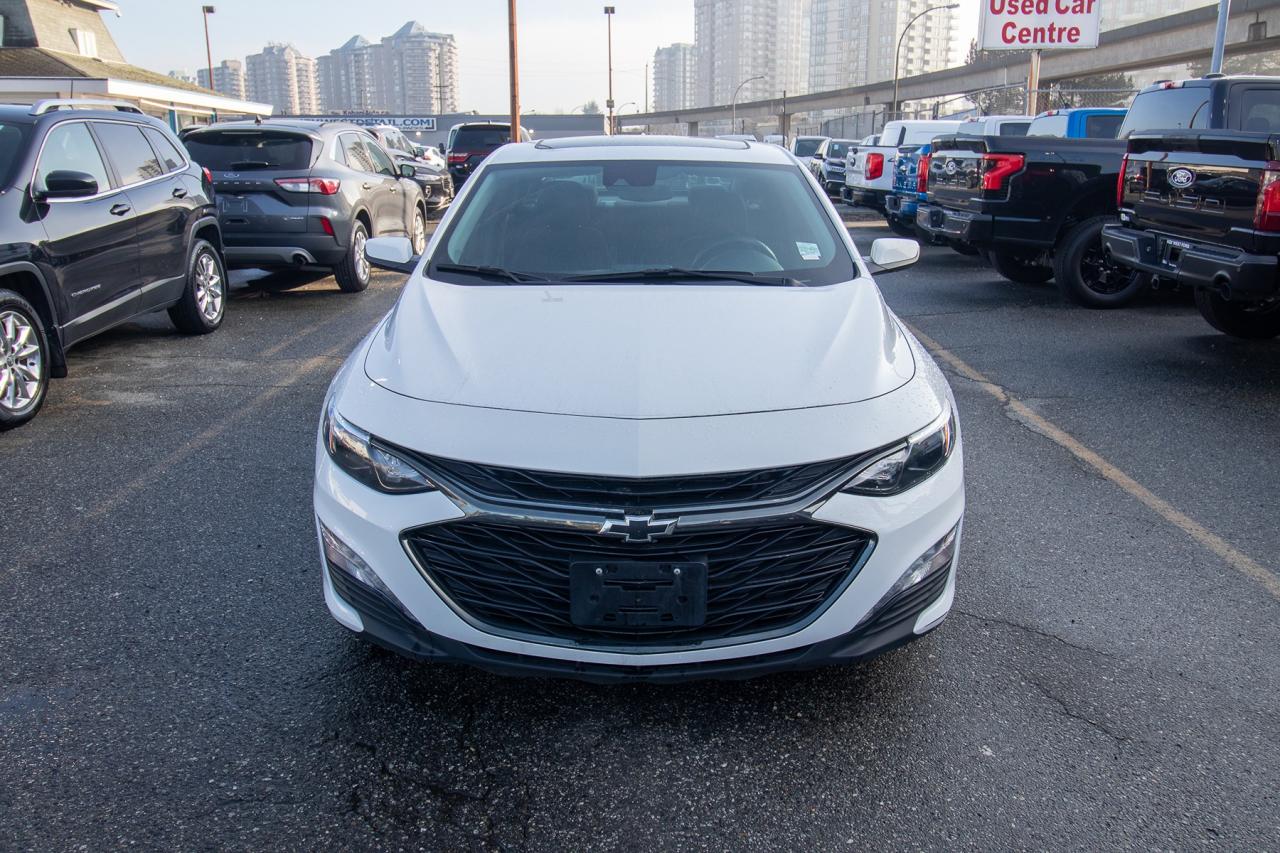 2023 Chevrolet Malibu 1LT Photo3