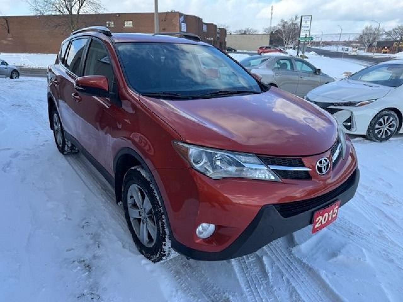 2015 Toyota RAV4 XLE ACCIDENT FREE,1 OWNER Photo