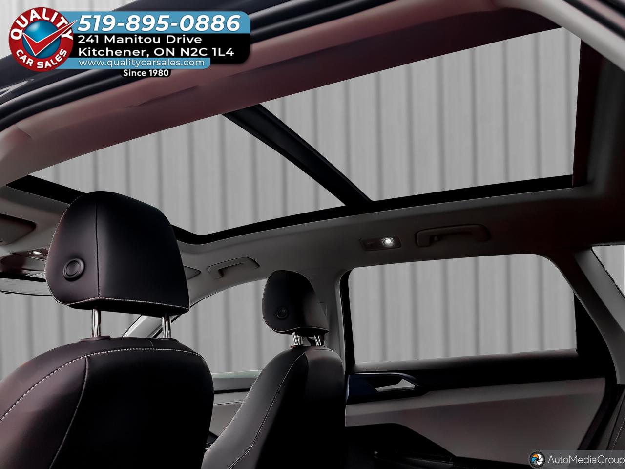 2024 Volkswagen Taos Comfortline *SUNROOF-HEATED SEATS* Photo