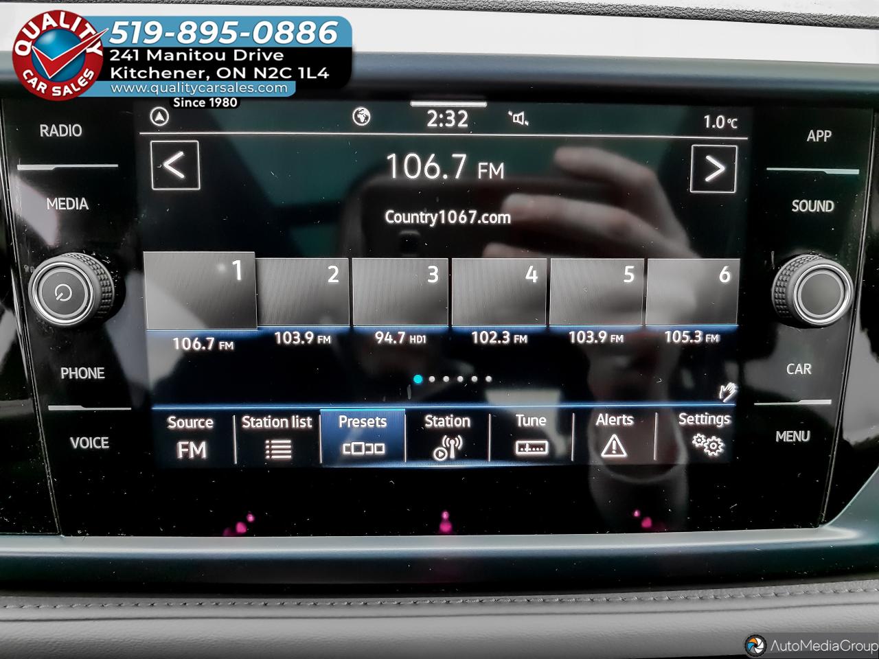 2024 Volkswagen Taos Comfortline *SUNROOF-HEATED SEATS* Photo