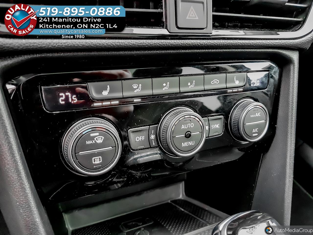 2024 Volkswagen Taos Comfortline *SUNROOF-HEATED SEATS* Photo