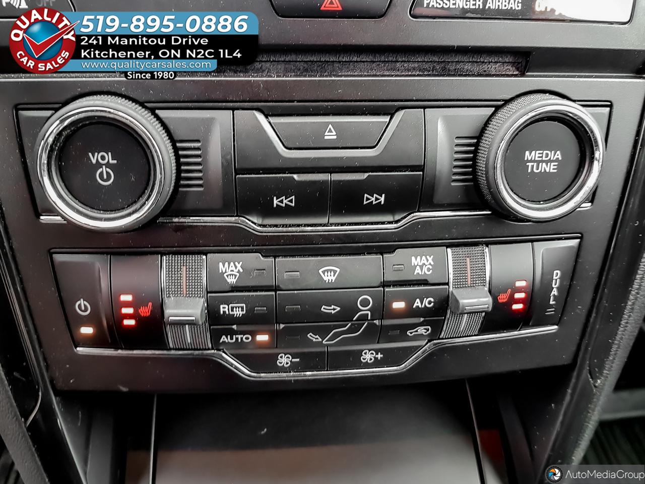 2018 Ford Explorer XLT 4WD *LEATHER-NAVIGATION* Photo