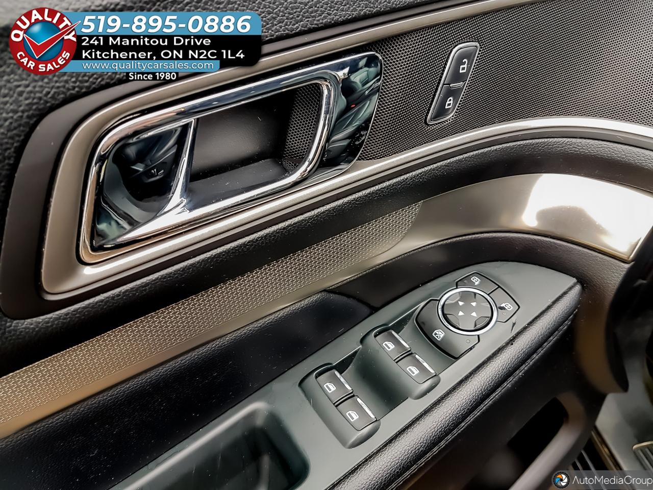 2018 Ford Explorer XLT 4WD *LEATHER-NAVIGATION* Photo