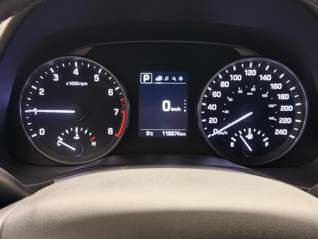 2018 Hyundai Elantra GL+ApplePlay+New Brakes+BSM+CLEAN CARFAX Photo