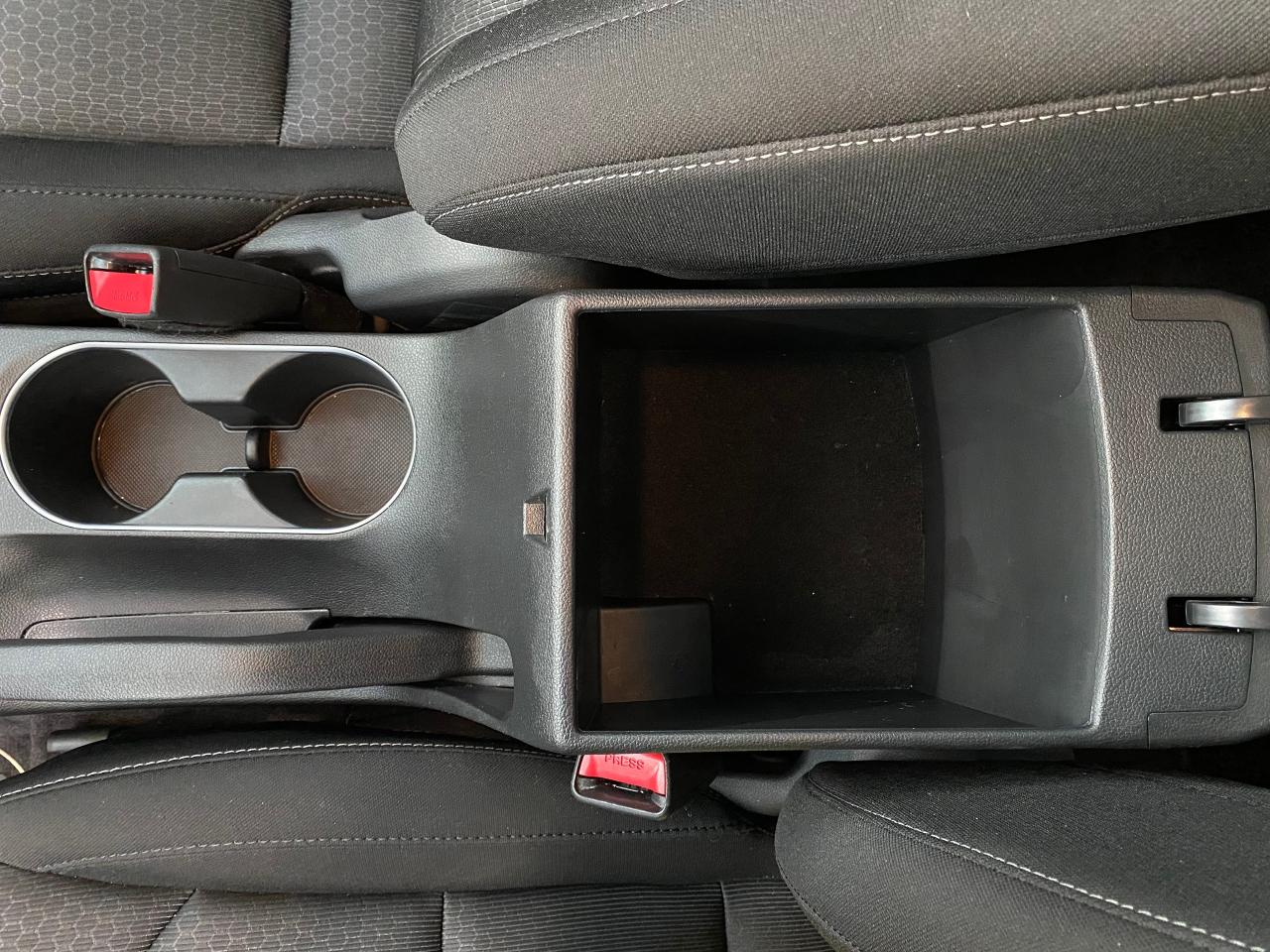 2018 Hyundai Elantra GL+ApplePlay+New Brakes+BSM+CLEAN CARFAX Photo112