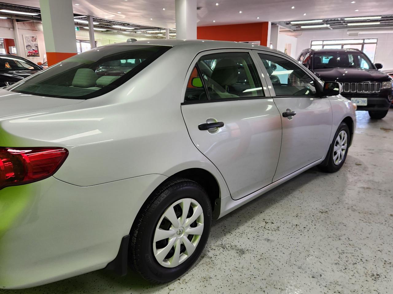 2010 Toyota Corolla CE NO ACCIDENTS SUPER CLEAN SAVE ON FUEL Photo