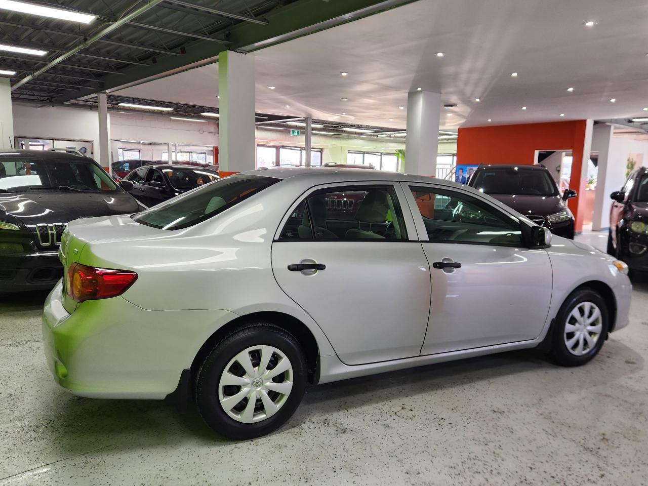 2010 Toyota Corolla CE NO ACCIDENTS SUPER CLEAN SAVE ON FUEL Photo