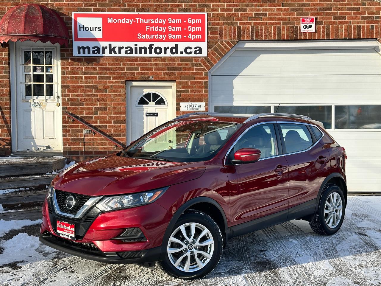 2021 Nissan Qashqai SV FWD Sunroof Heated Cloth BackupCam A/C XM Alloy