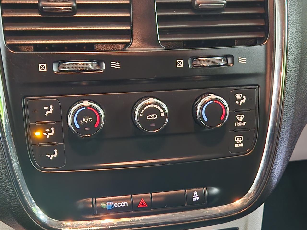 2017 Dodge Grand Caravan CANADA VALUE PACKAGE Photo