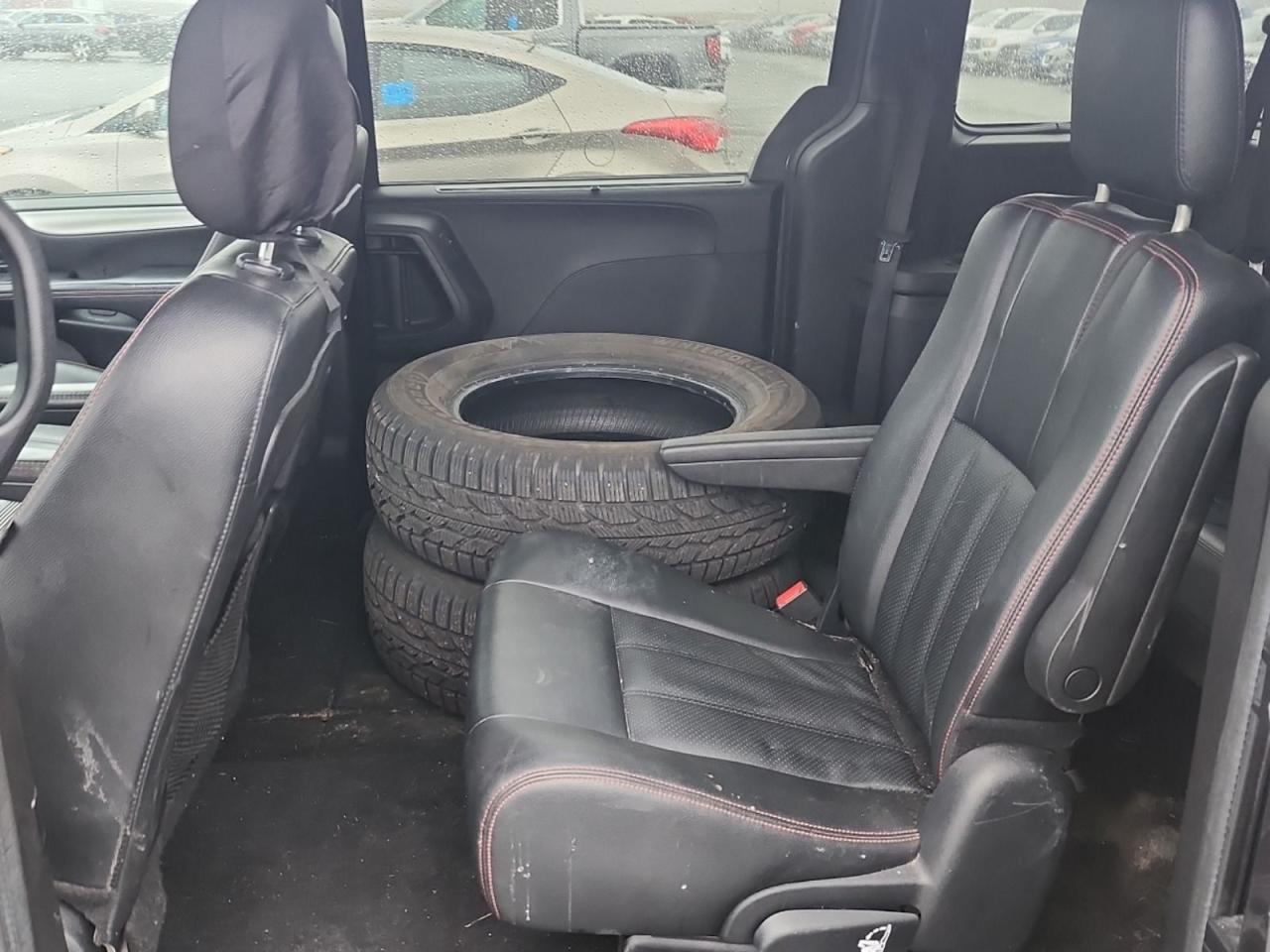 2020 Dodge Grand Caravan GT - SUPER CLEAN, LEATHER, POWER DOORS & HATCH! Photo3