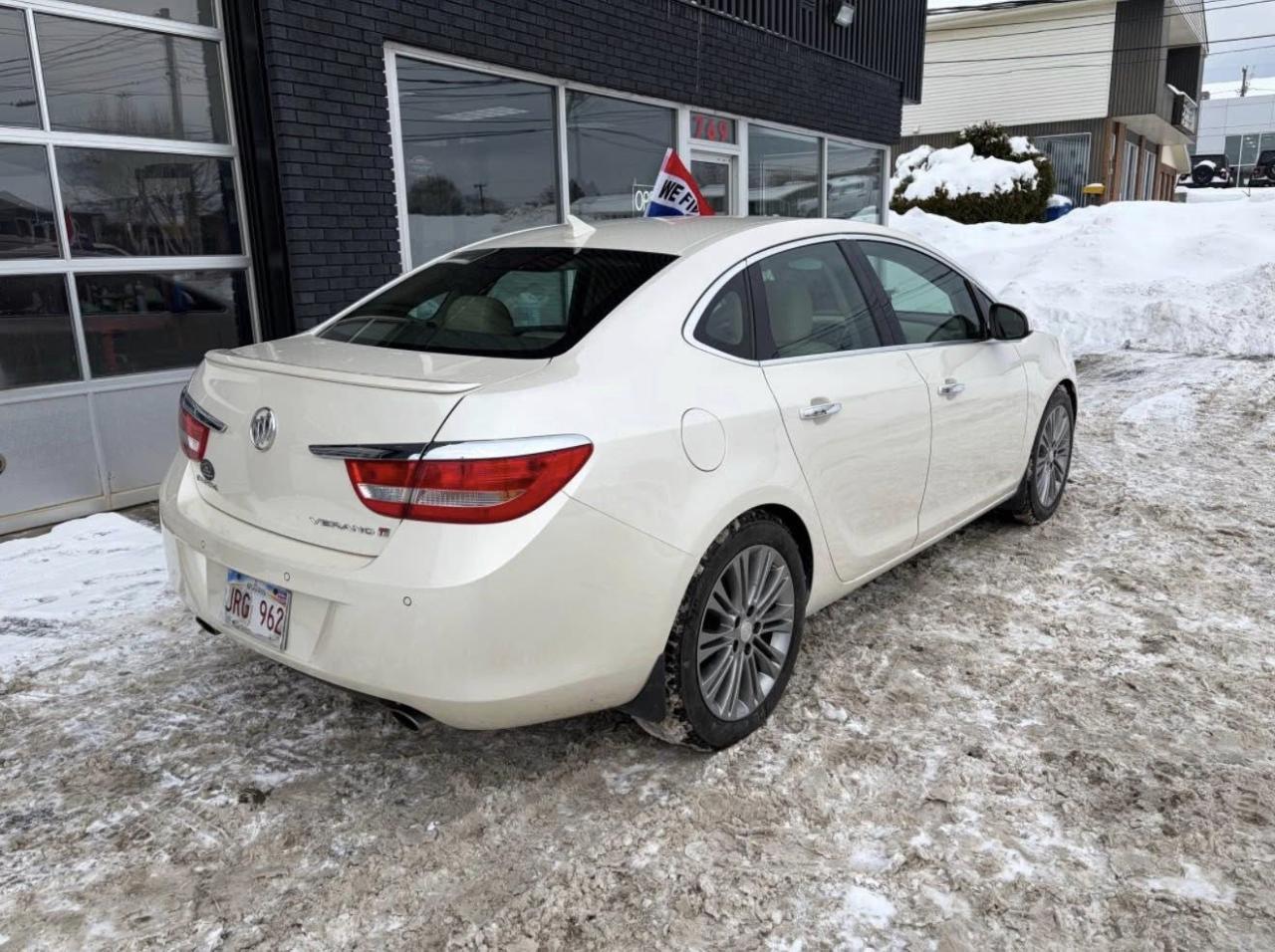 2015 Buick Verano Leather - Photo #3