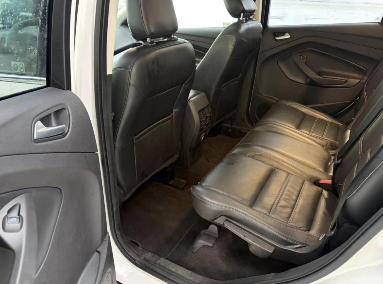 2018 Ford Escape SEL 4WD - Photo #9