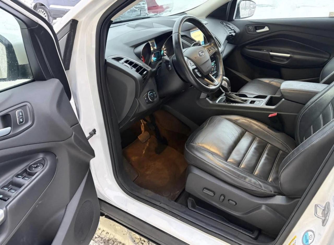 2018 Ford Escape SEL 4WD - Photo #8