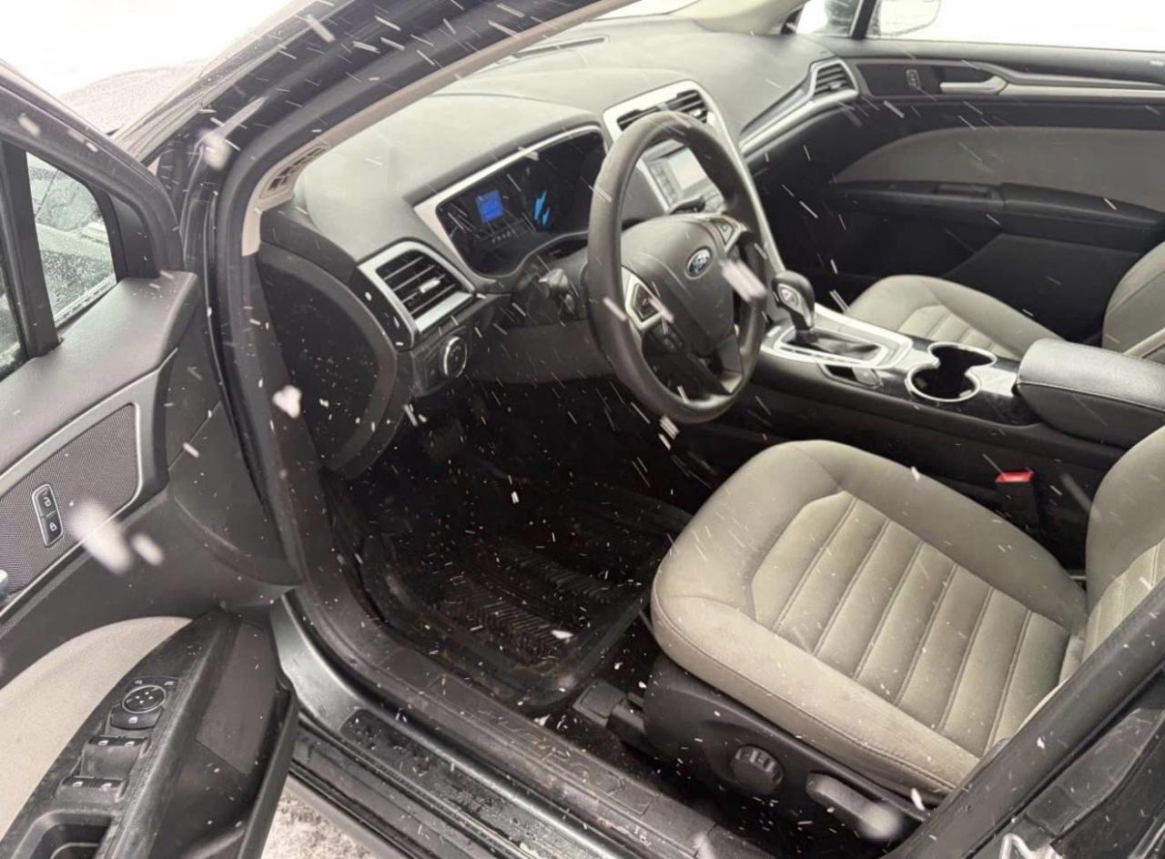 2015 Ford Fusion S - Photo #7